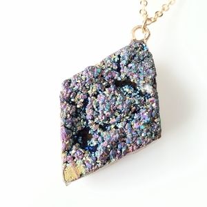 LAST ONE! Genuine agate druzy sparkling pendant necklace